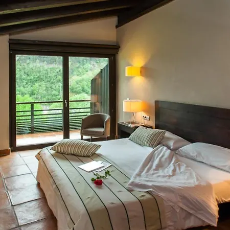 Rural-spa Resguard Dels Vents 4* Ribes De Freser